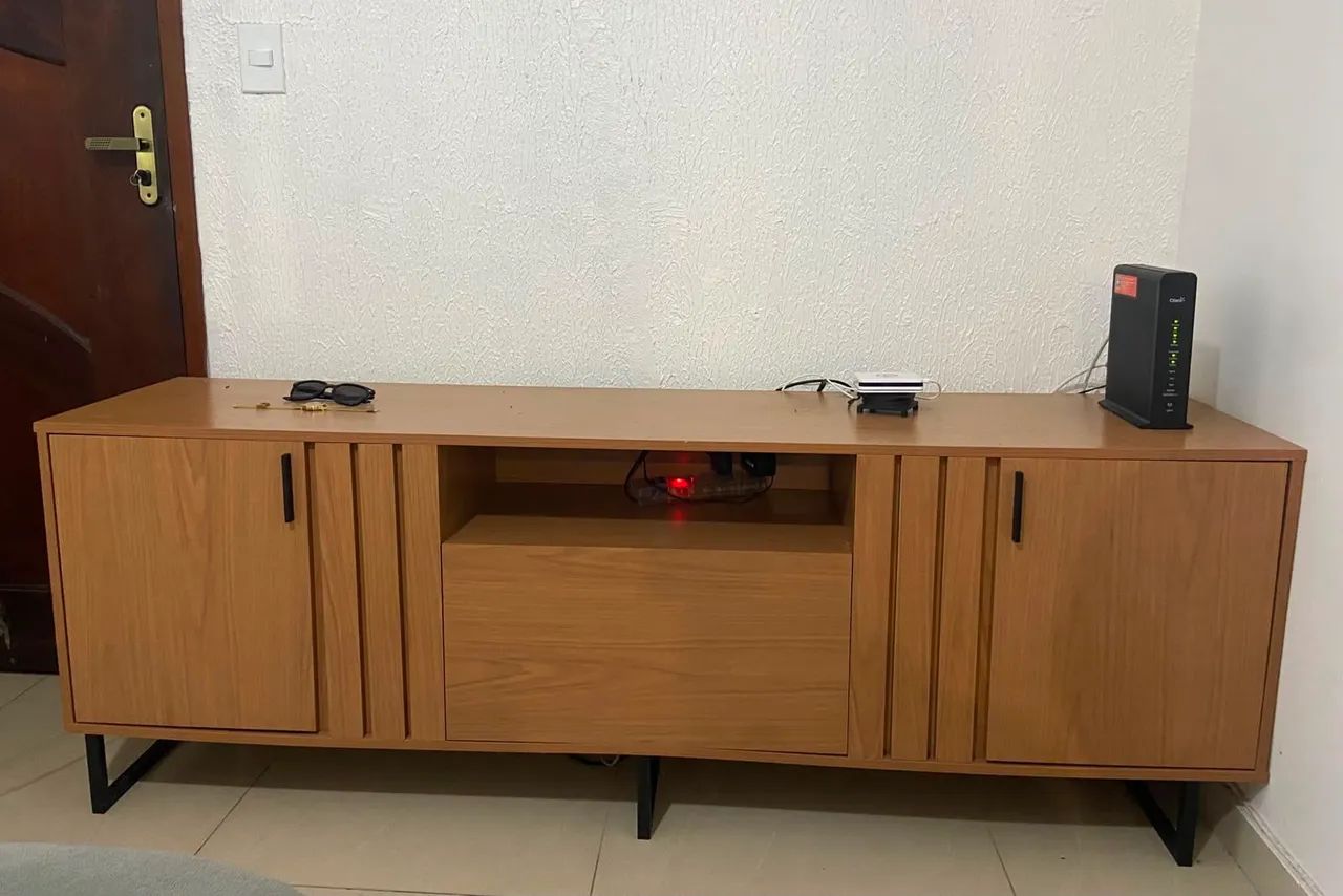 Vendo rack MDF em perfeito estado 