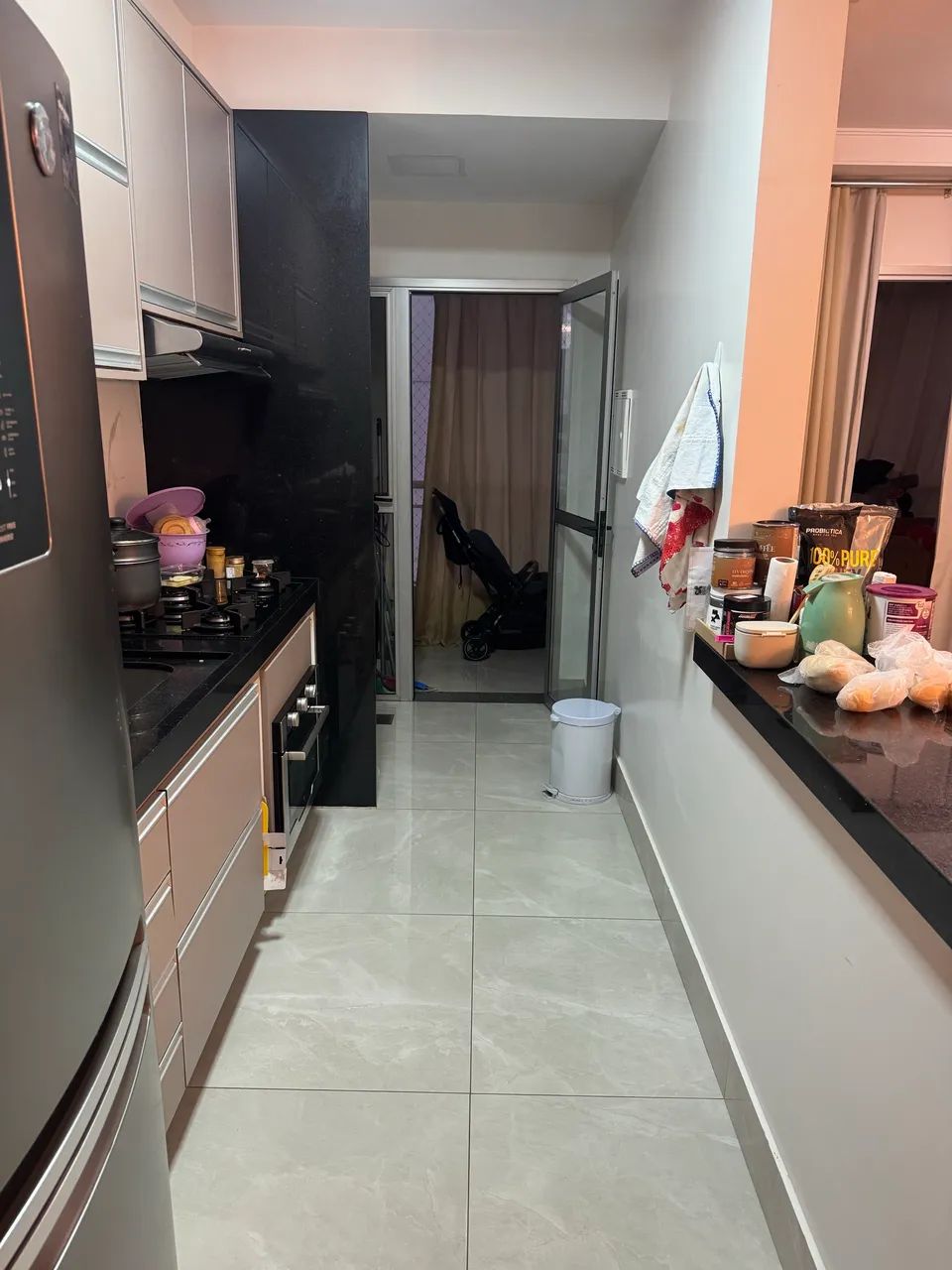 Apartamento 2/4 com porcelato e armários. - Foto 4