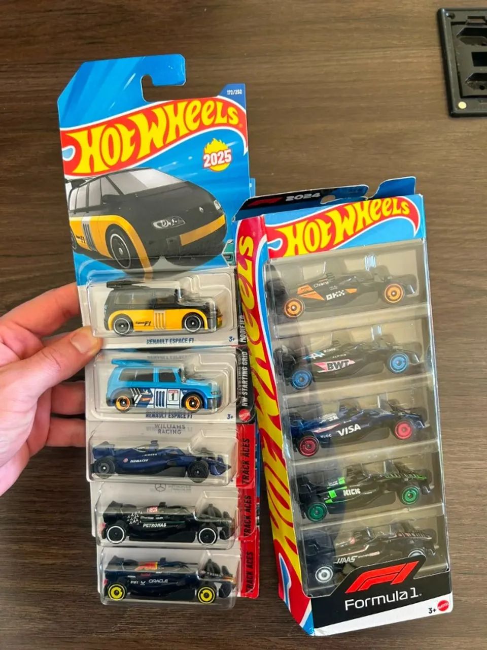 Kit completo - Hot Wheels F1 2024 c/ 10 miniaturas 1/64 (coleção