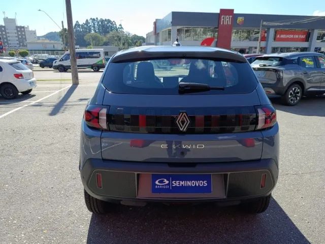Renault Kwid E-Tech Techno 2025 - Foto 4
