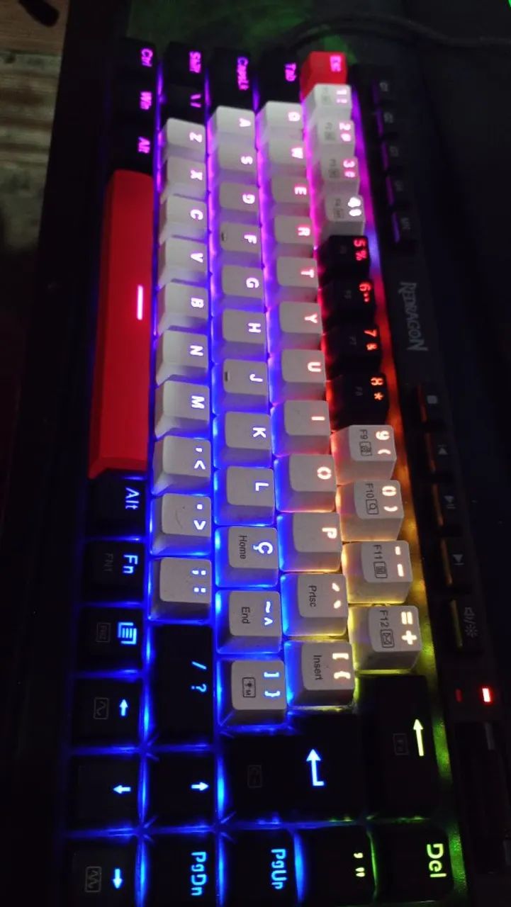 Teclado Redragon Mini pro 65% - Foto 4
