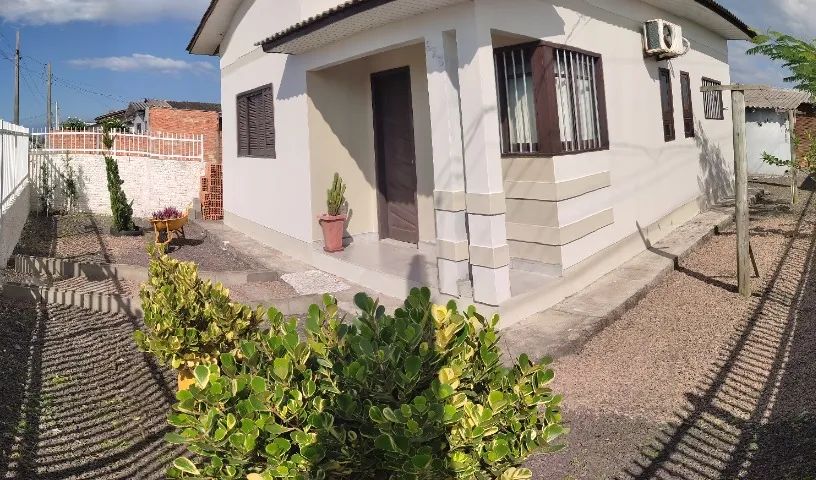 Casa de esquina escriturada na praia  - Foto 3