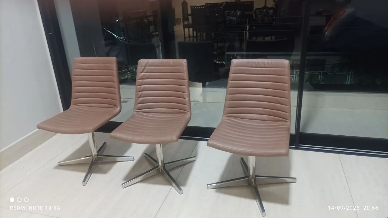 Oportunidade 3 Cadeiras Seminovas  - Foto 4