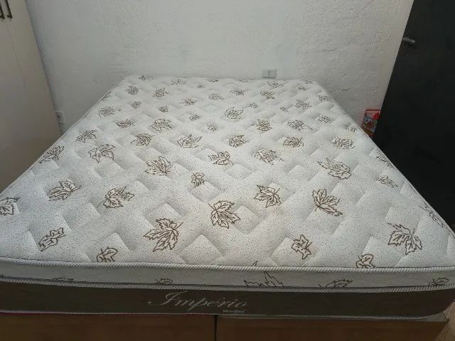 Venda de cama box Queen  - Foto 4