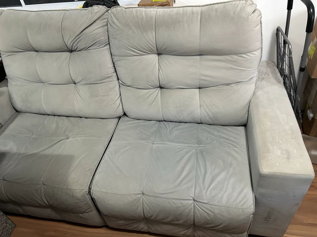 Sofá 2 lugares 1,40 x 90 x 97