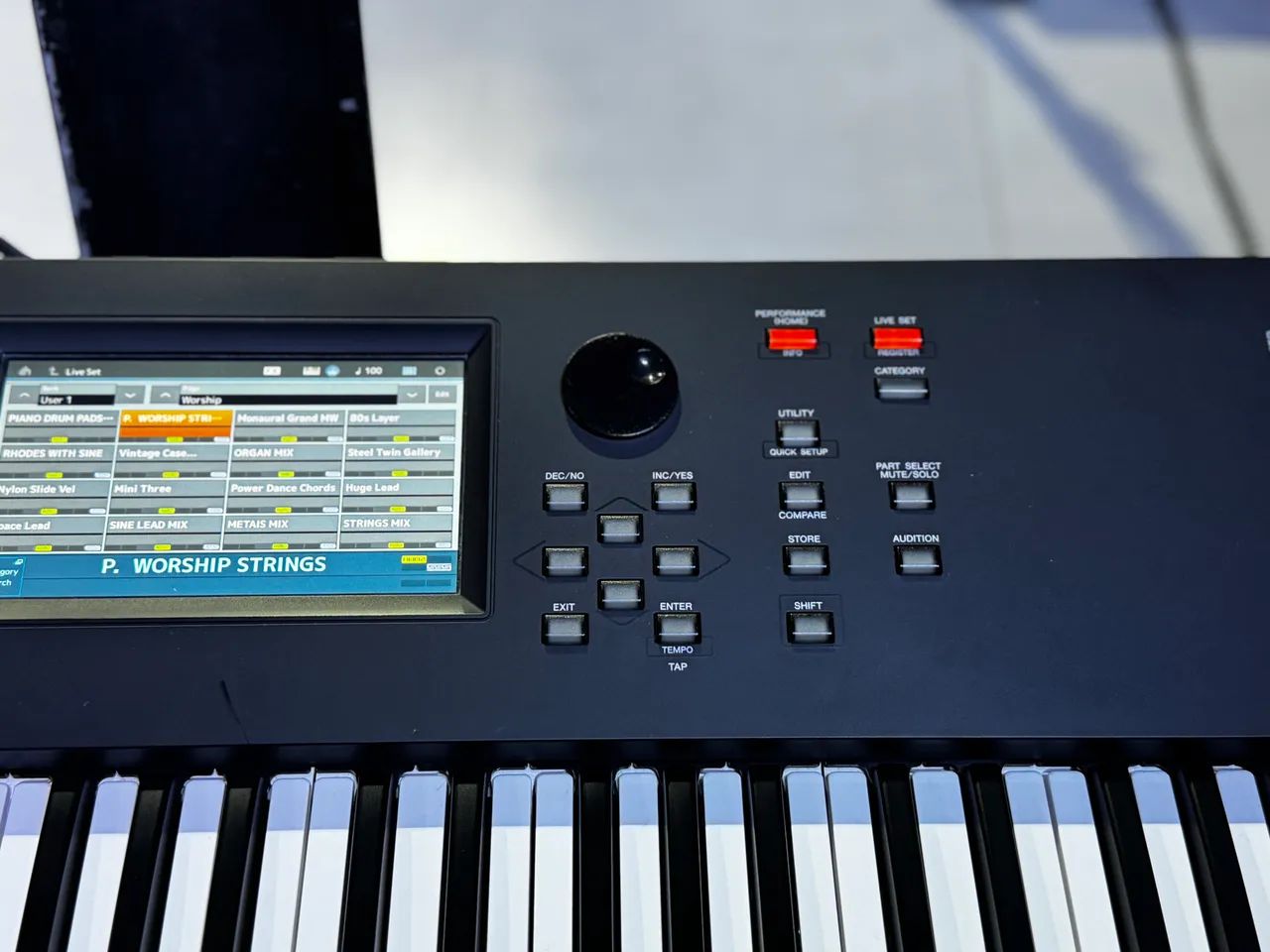 Yamaha MODx+6  - Foto 4