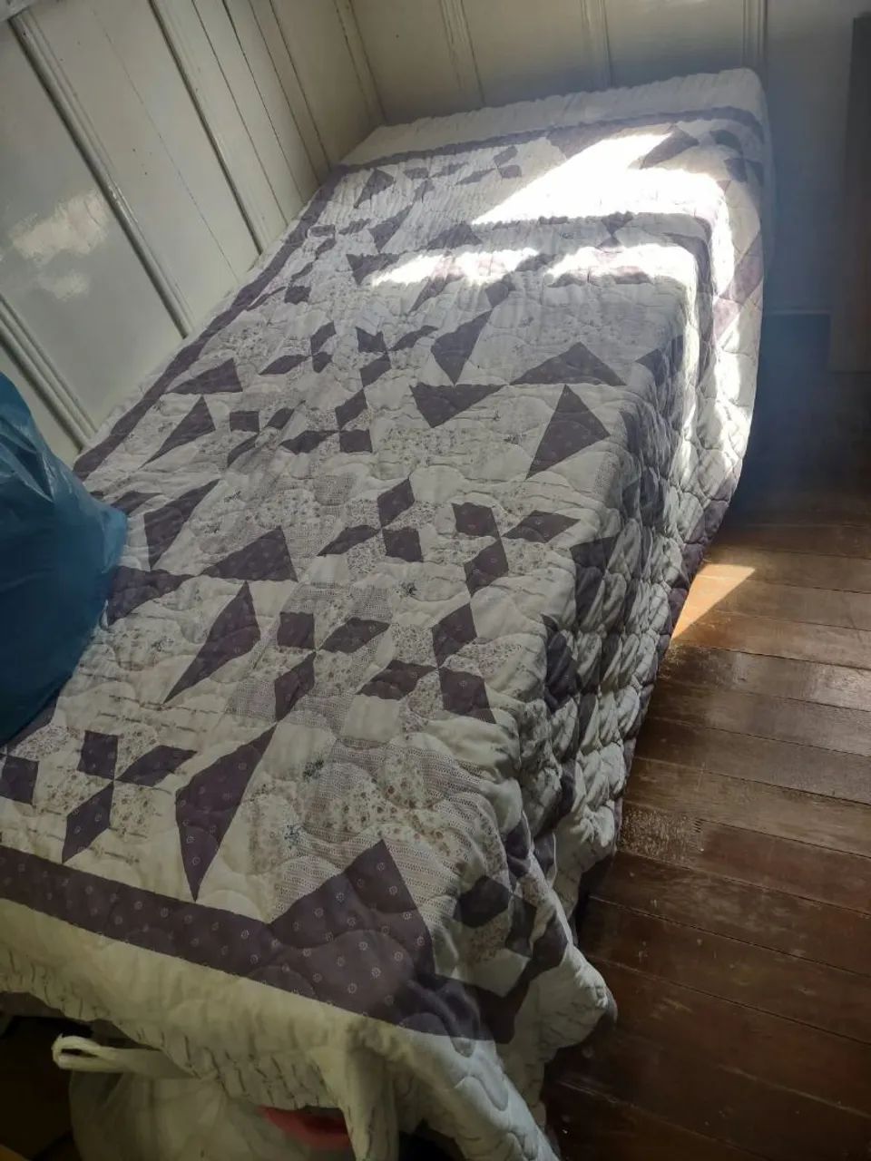 Cama solteiro