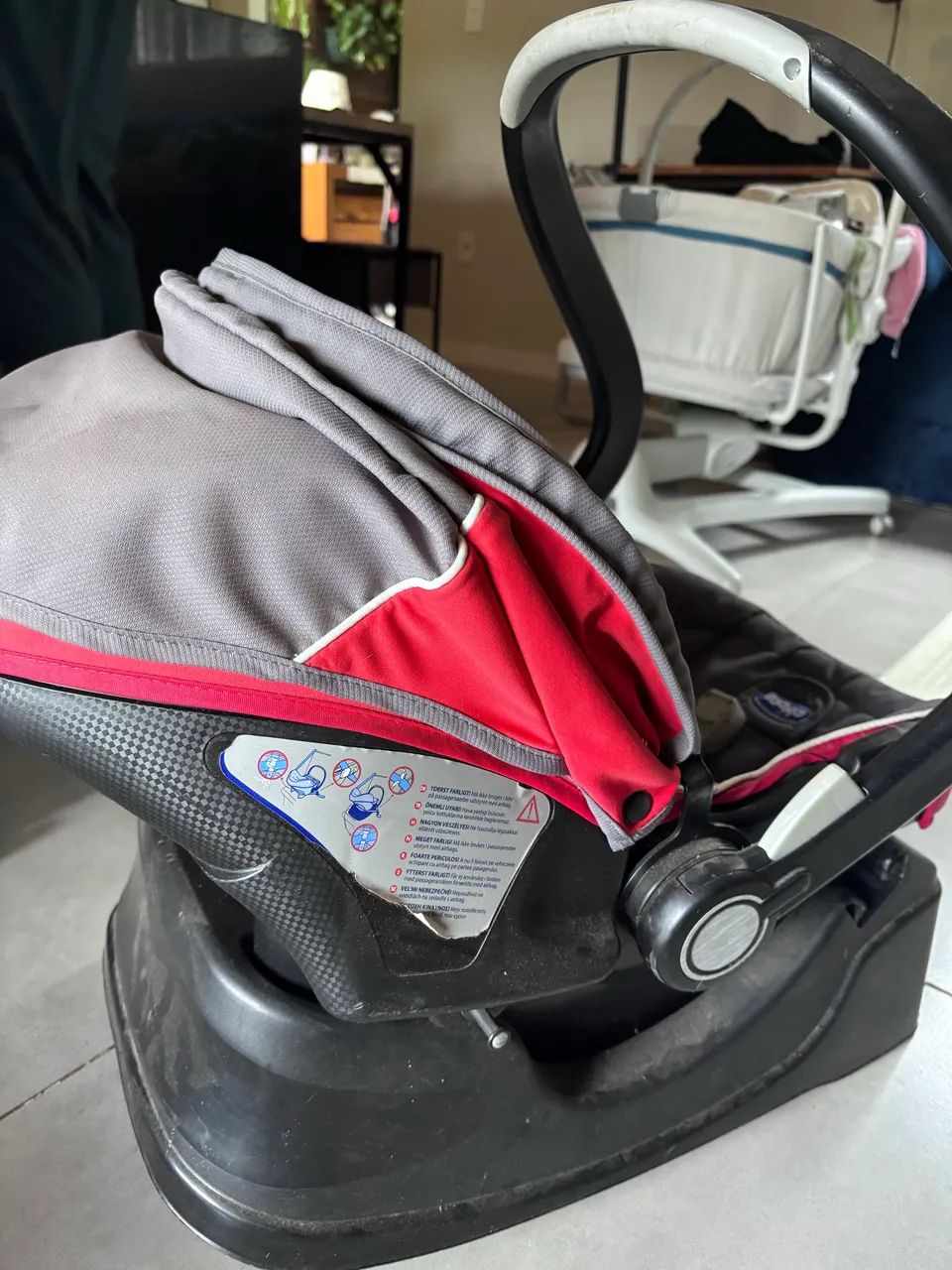 Bebê Conforto Chicco com Base para Carro - Foto 3