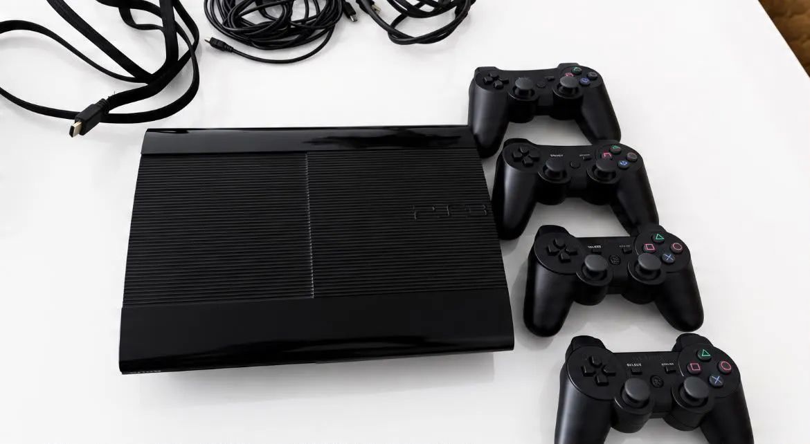 ? PS3 DESBLOQUEADO + 4 CONTROLES + 1000 JOGOS ? - Foto 2