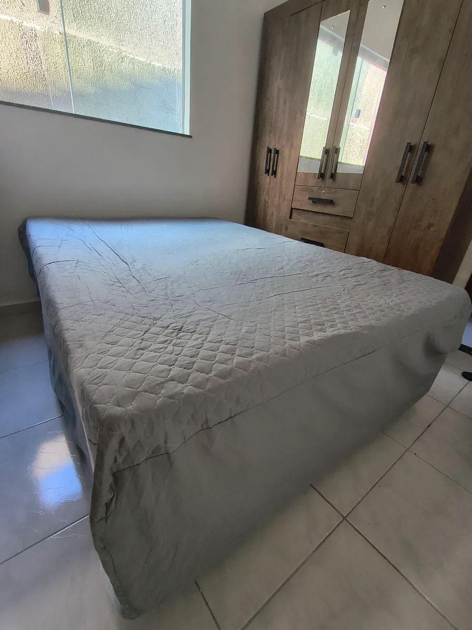Cama com base box