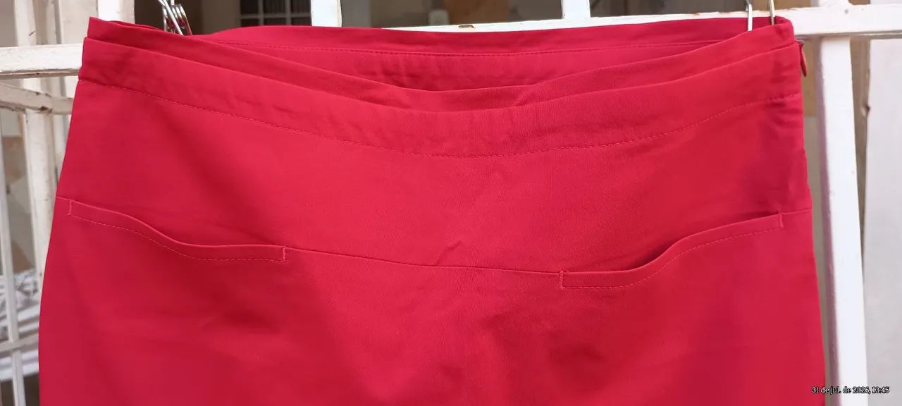 Blazer,saia e calça CORI vermelho. - Foto 5