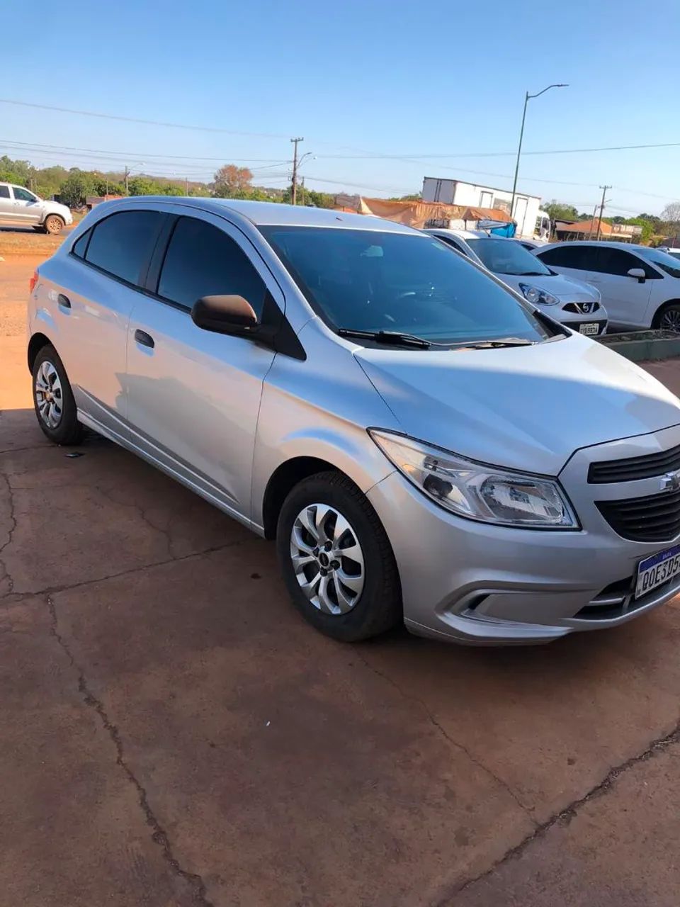Chevrolet Onix JOY Hatch 1.0 8V Flex Mec. 4P 2018 - Foto 5
