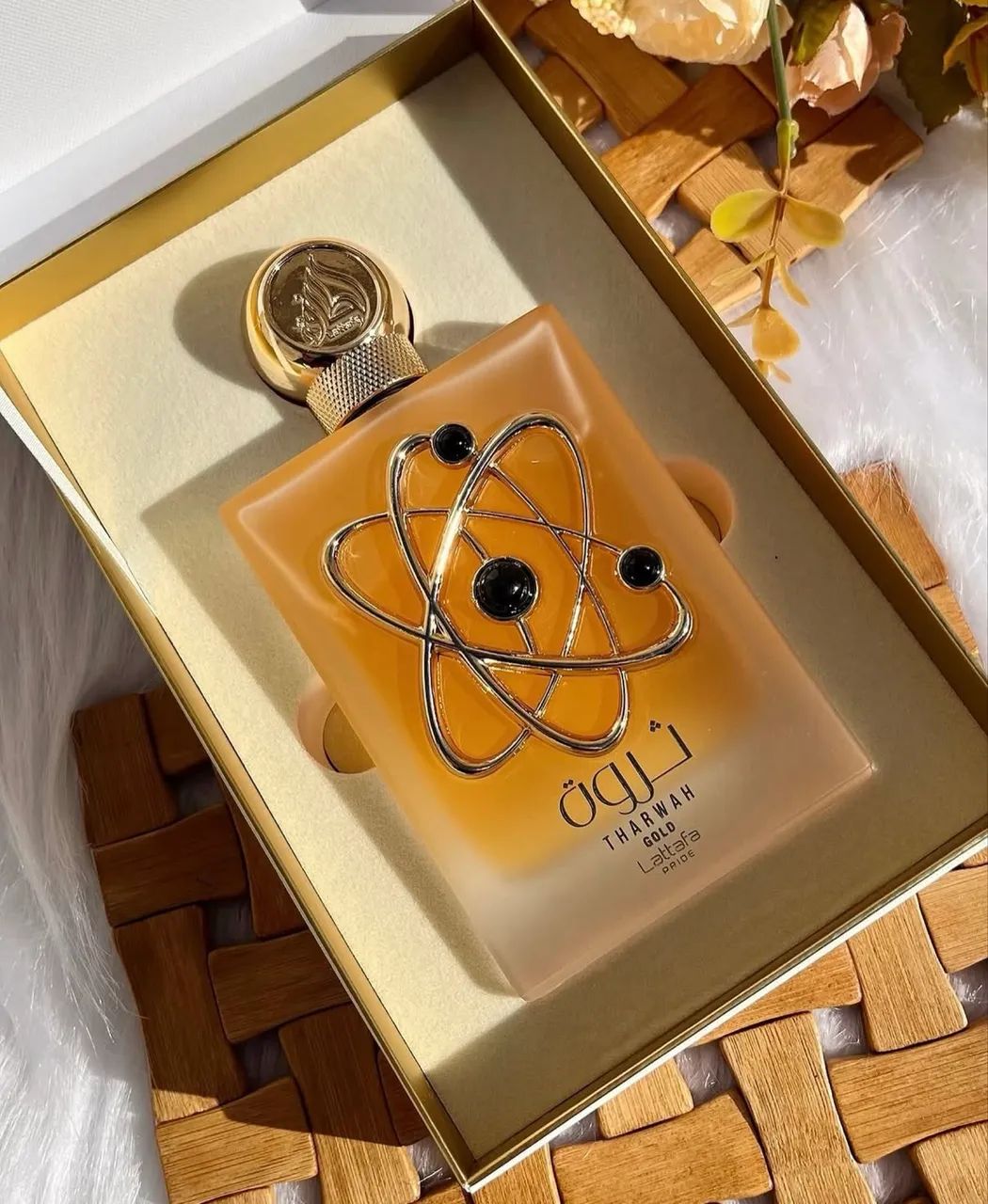 Perfume ArabeTharwah Gold Lattafa EDP 100ml - Original 