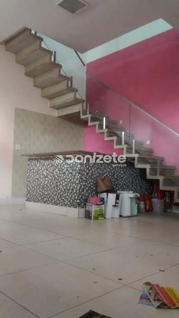 Prédio Comercial em Vila Alpina, Santo André  2 Pavimentos, 237 m² de Área Construída