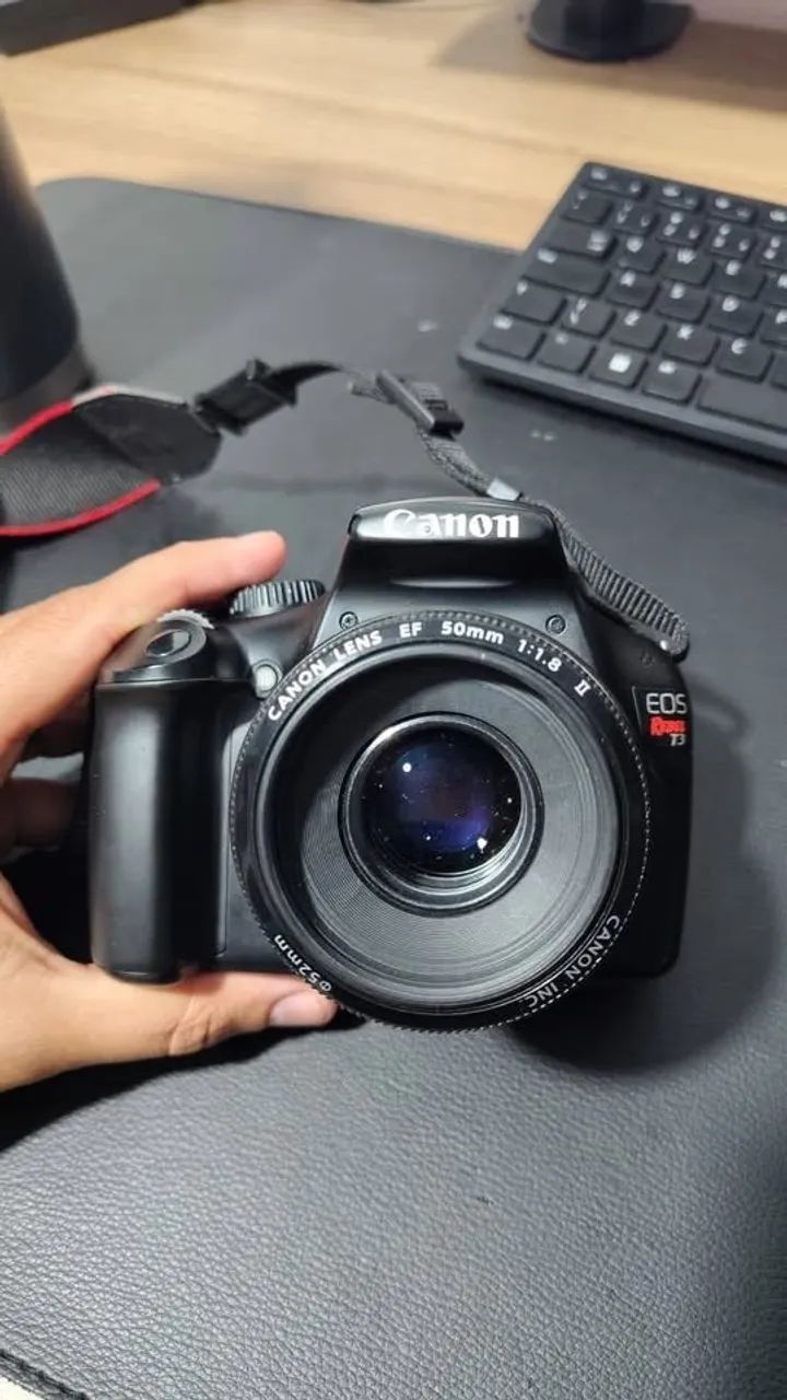 VENDO CÂMERA CANON EOS REBEL T3 + LENTE 50MM + KIT COMPLETO