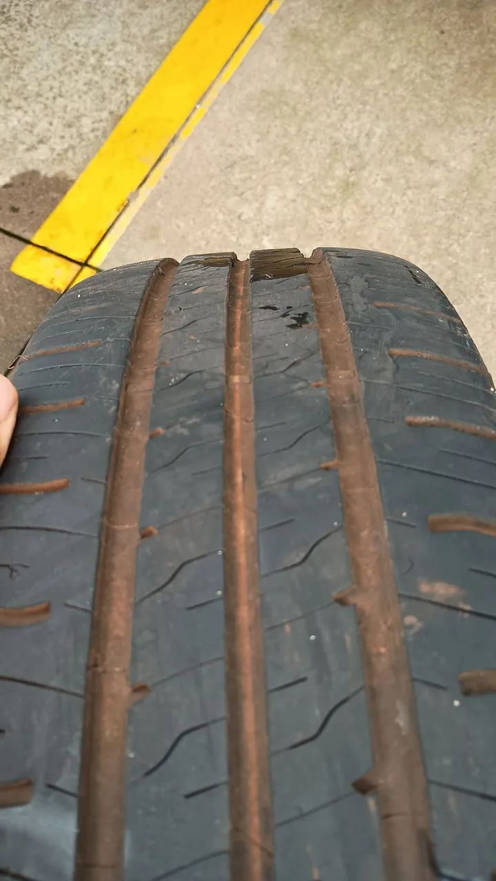 Pneus Goodyear 175 70 14  - Foto 3