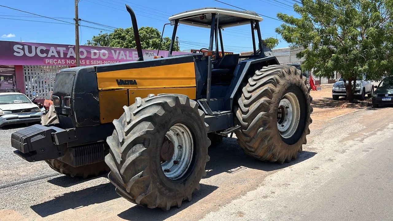 Trator Valtra BH 180 - Foto 2