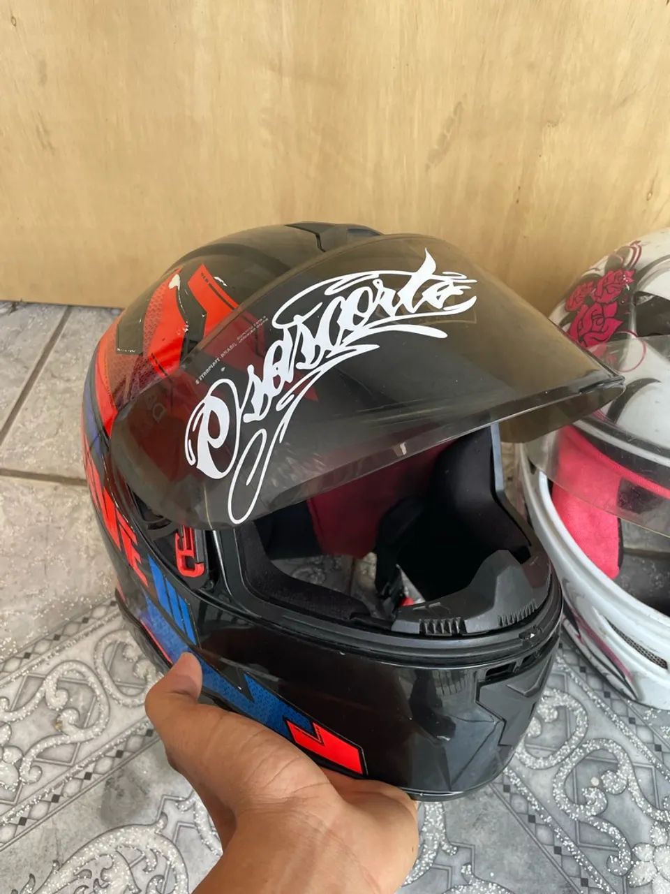 Vendo este capacete 