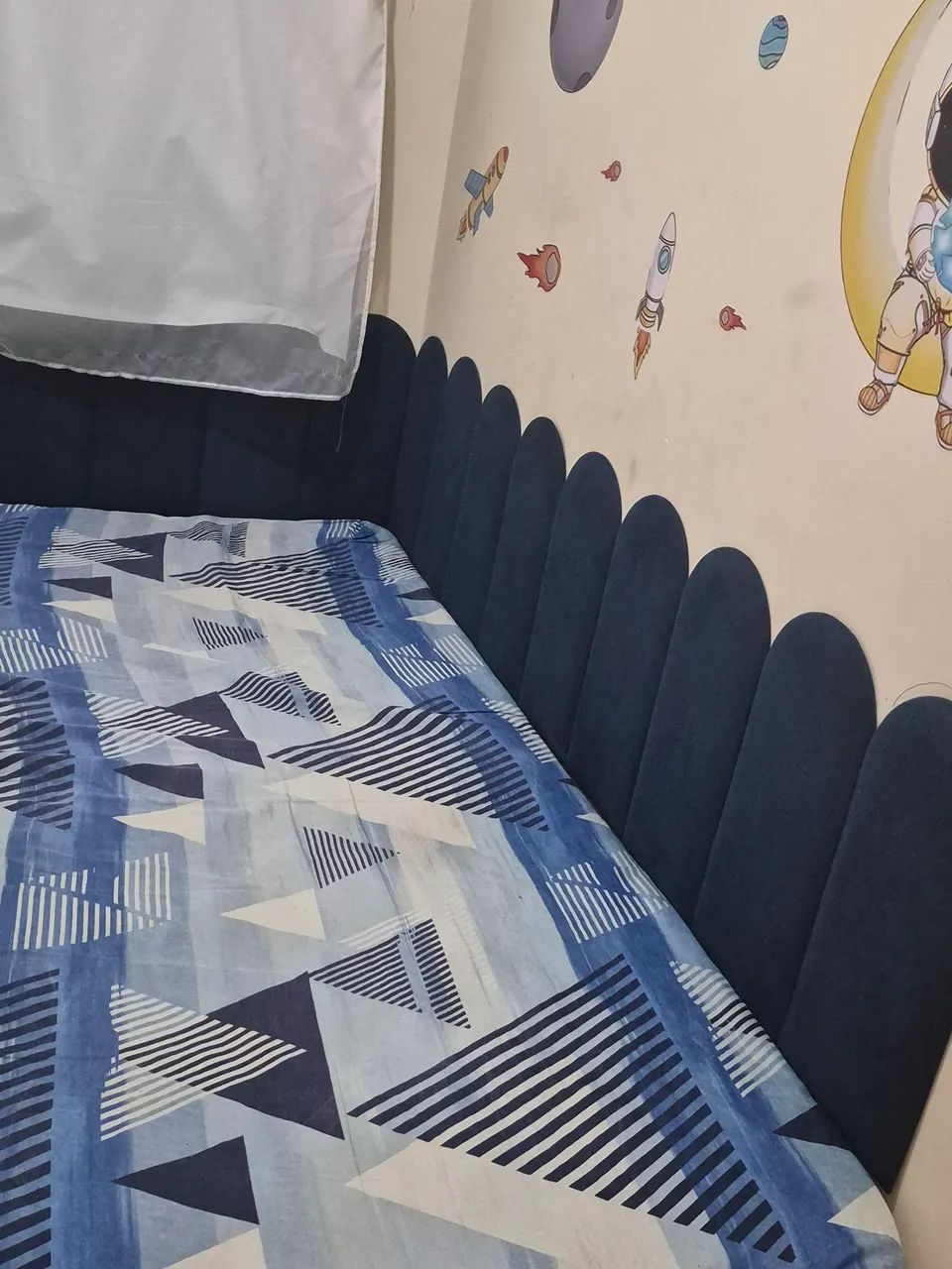 Cama box com colchão 