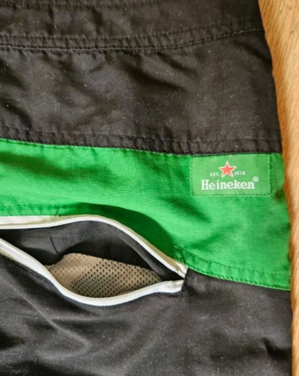 Bermuda heineken importada da Holanda - Foto 4