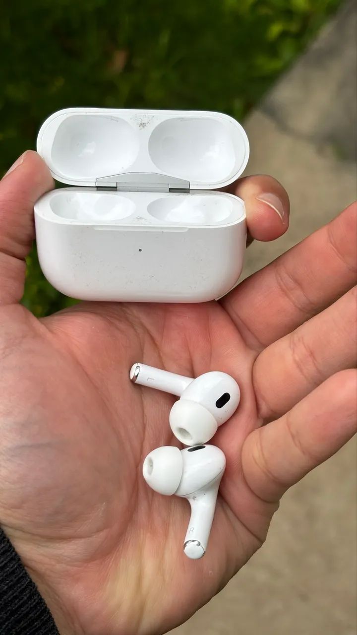 Apple AirPods Pro - 2ª geração - IMPECÁVEL  - Foto 4