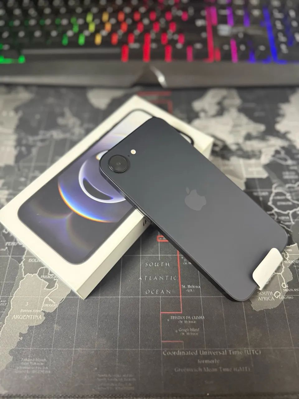 VENDO iPhone 16e 256 GB