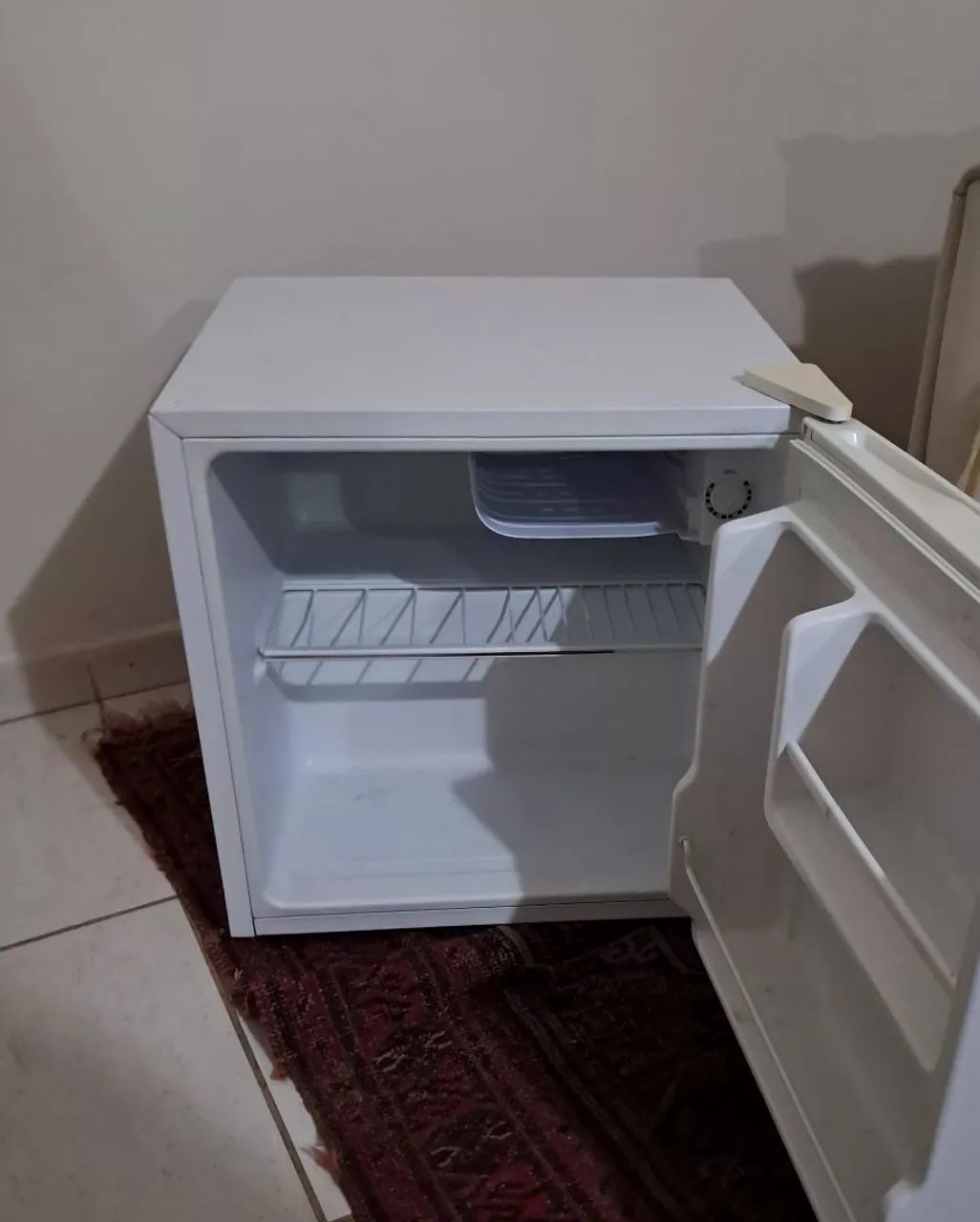 Frigobar Philco 45L Branco Funcionando Perfeitamente - Foto 2