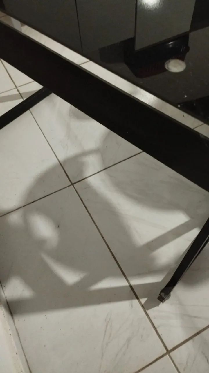 Banca de estudo ou trabalho com tampo de vidro - Foto 5
