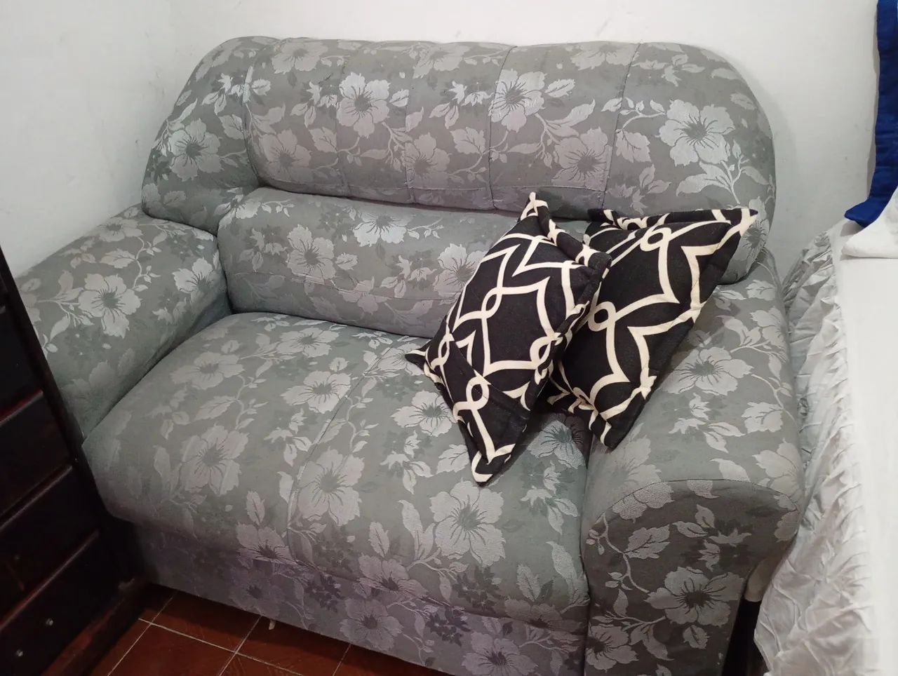 Conjunto de sofa com 2 e 3 lugares - Foto 5