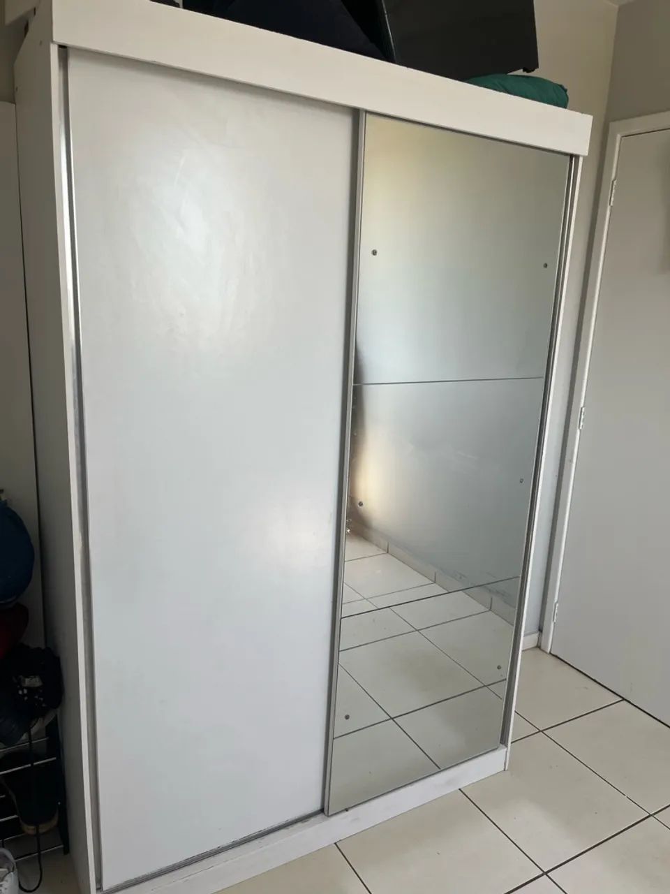 Guarda roupas Solteiro com espelho  - Foto 2