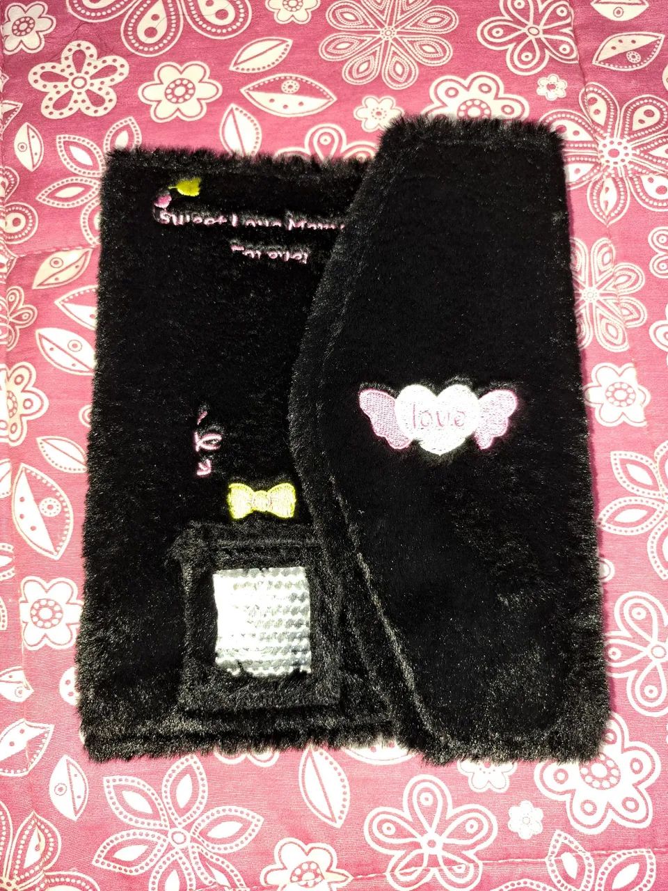 binder a5 preto pelúcia