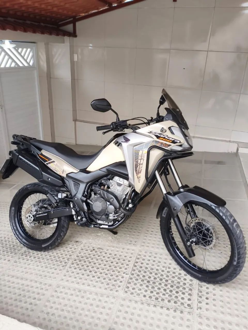 Sahara 2025 ADV 