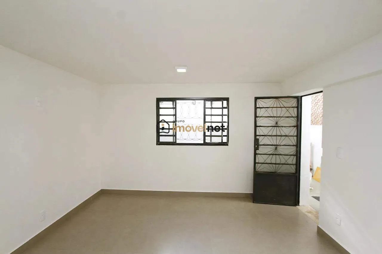 Casa espaçosa com 5 quartos e 2 suítes no bairro Palmeiras - Foto 4