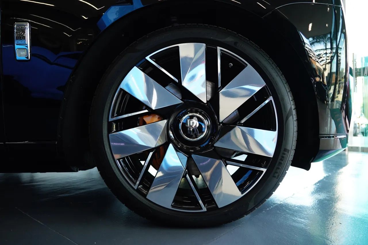 Rolls-Royce Cullinan 6.7 V12 Aut., foto 10 de 19