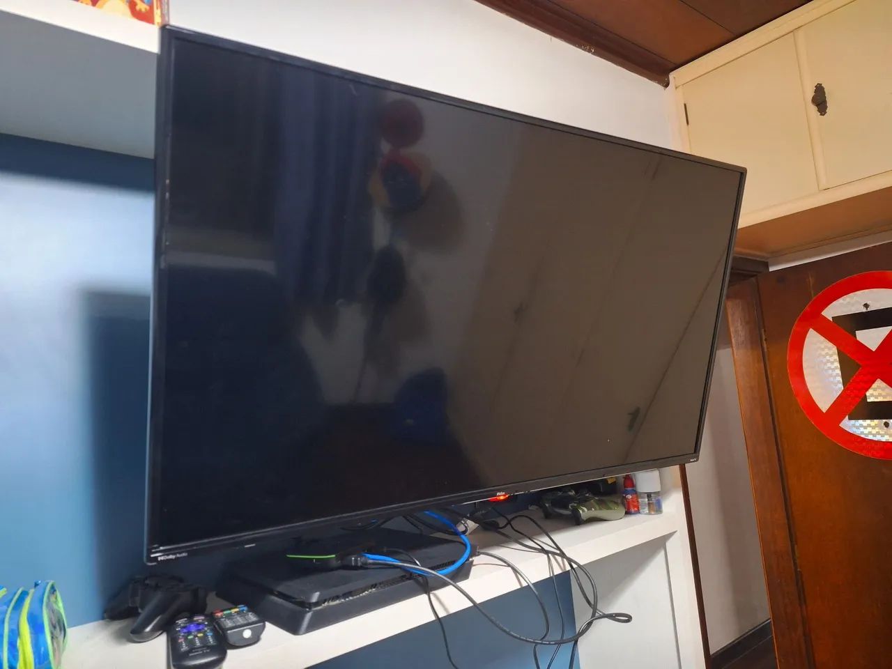 TV Philco Smart de 40 polegadas com sistema Roku e Dolby Audio - Foto 2