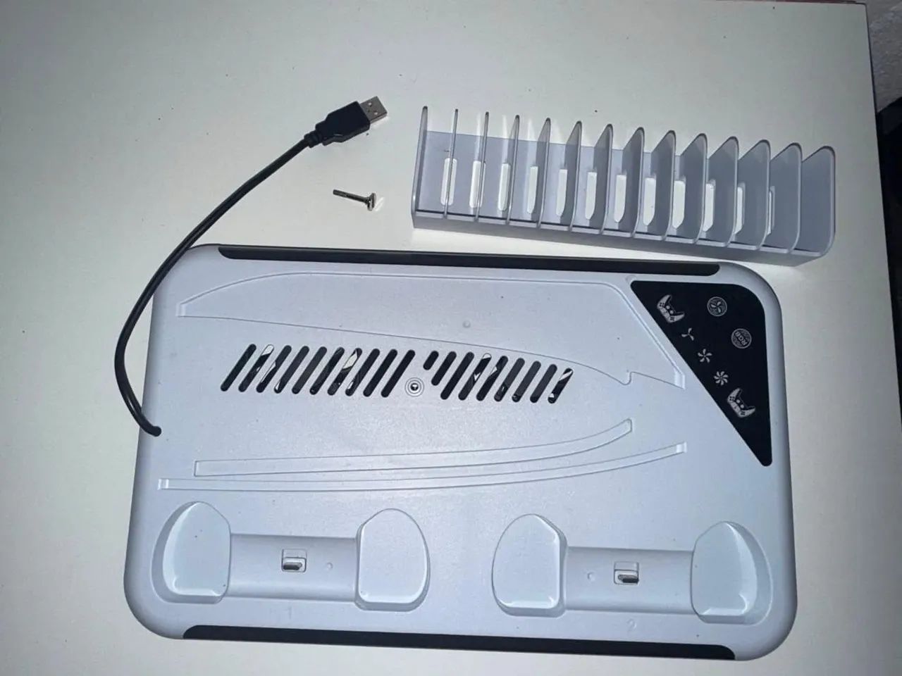 Base Suporte Vertical para PS5 com Cooler e RGB
