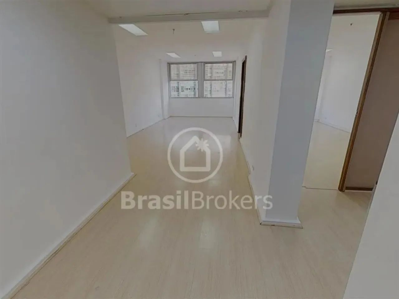 Duas salas comerciais conjugadas com 74 m2 na melhor localização do Centro da Cidade - Foto 4
