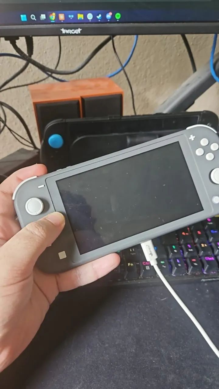 NINTENDO SWITCH DESBLOQUEADO 216GB