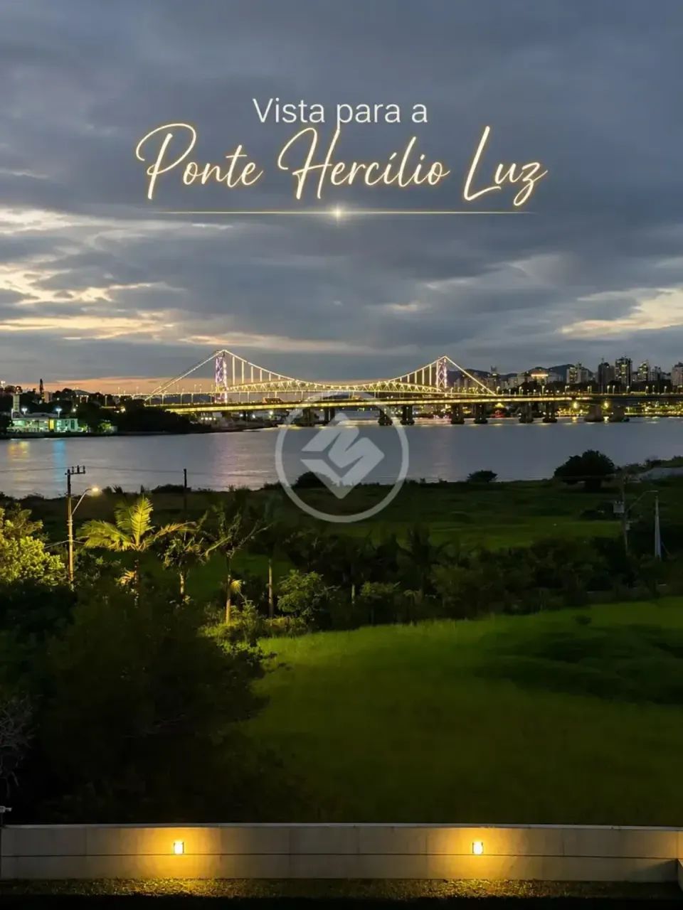 Imóvel de 300 metros quadrados, com 4 suites em Coqueiros - Florianópolis - SC - Foto 2