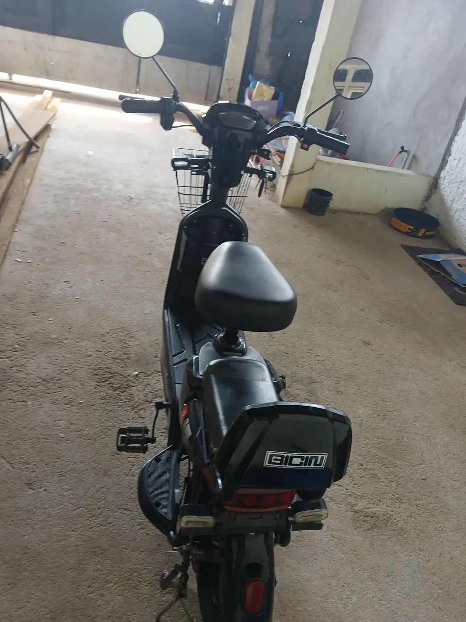 Scooter bicicleta elétrica aro14. - Foto 3