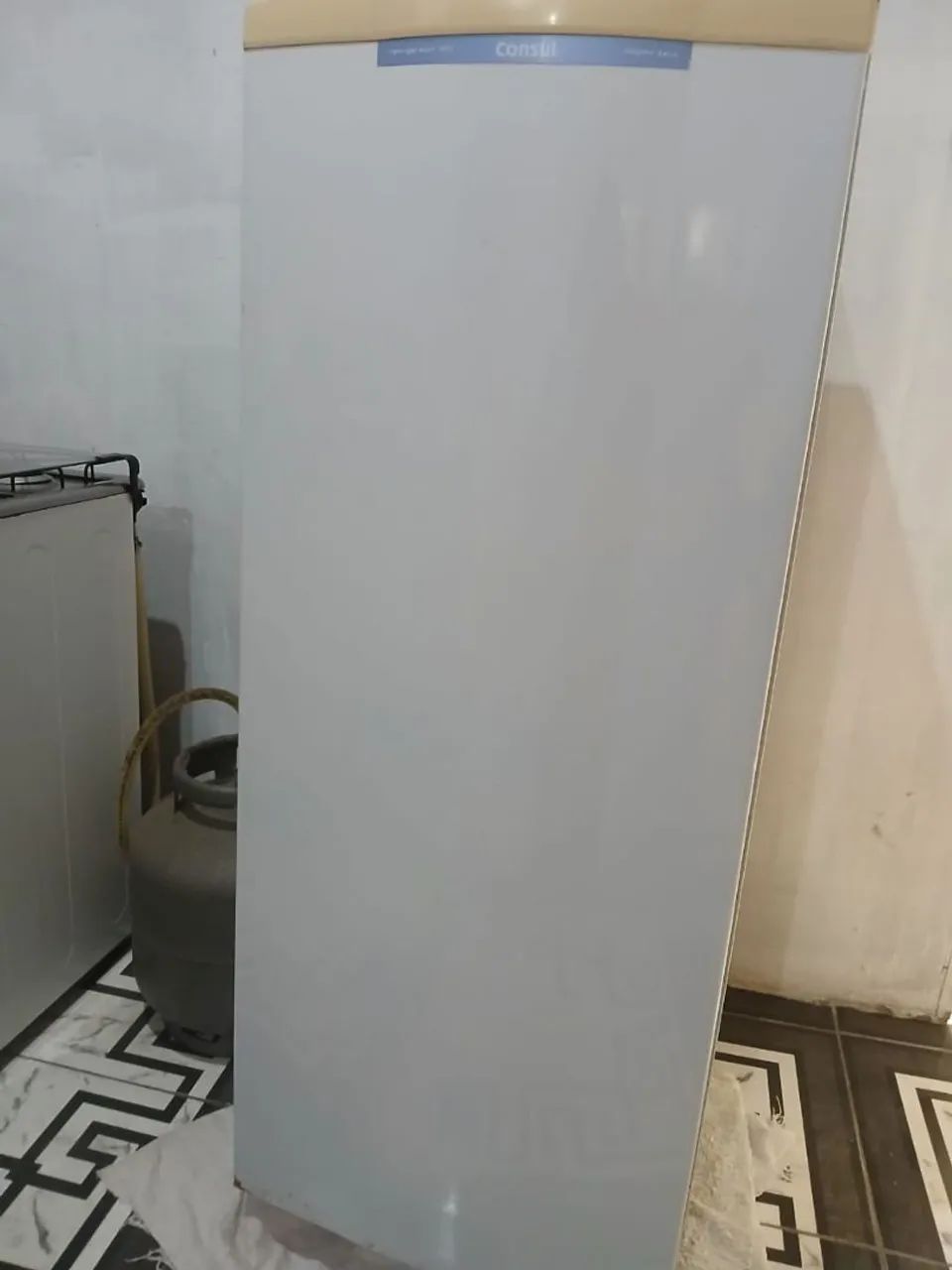 Geladeira Consul com degelo