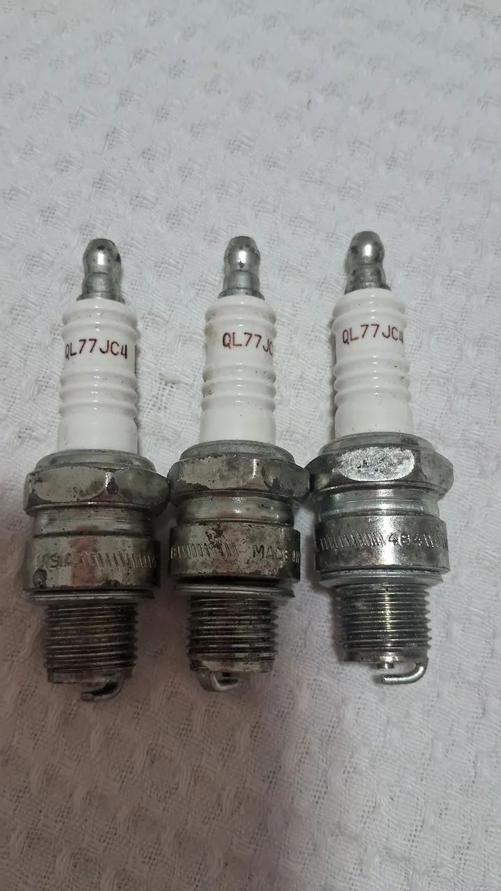 Velas ignição motor popa - Foto 3