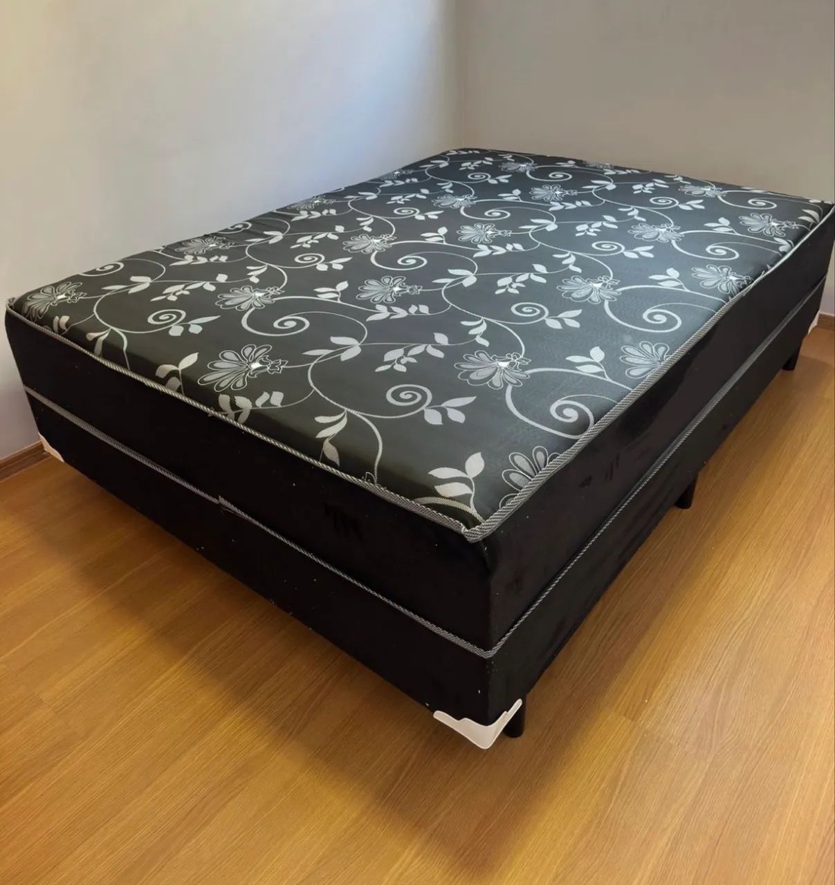 Cama box casal 