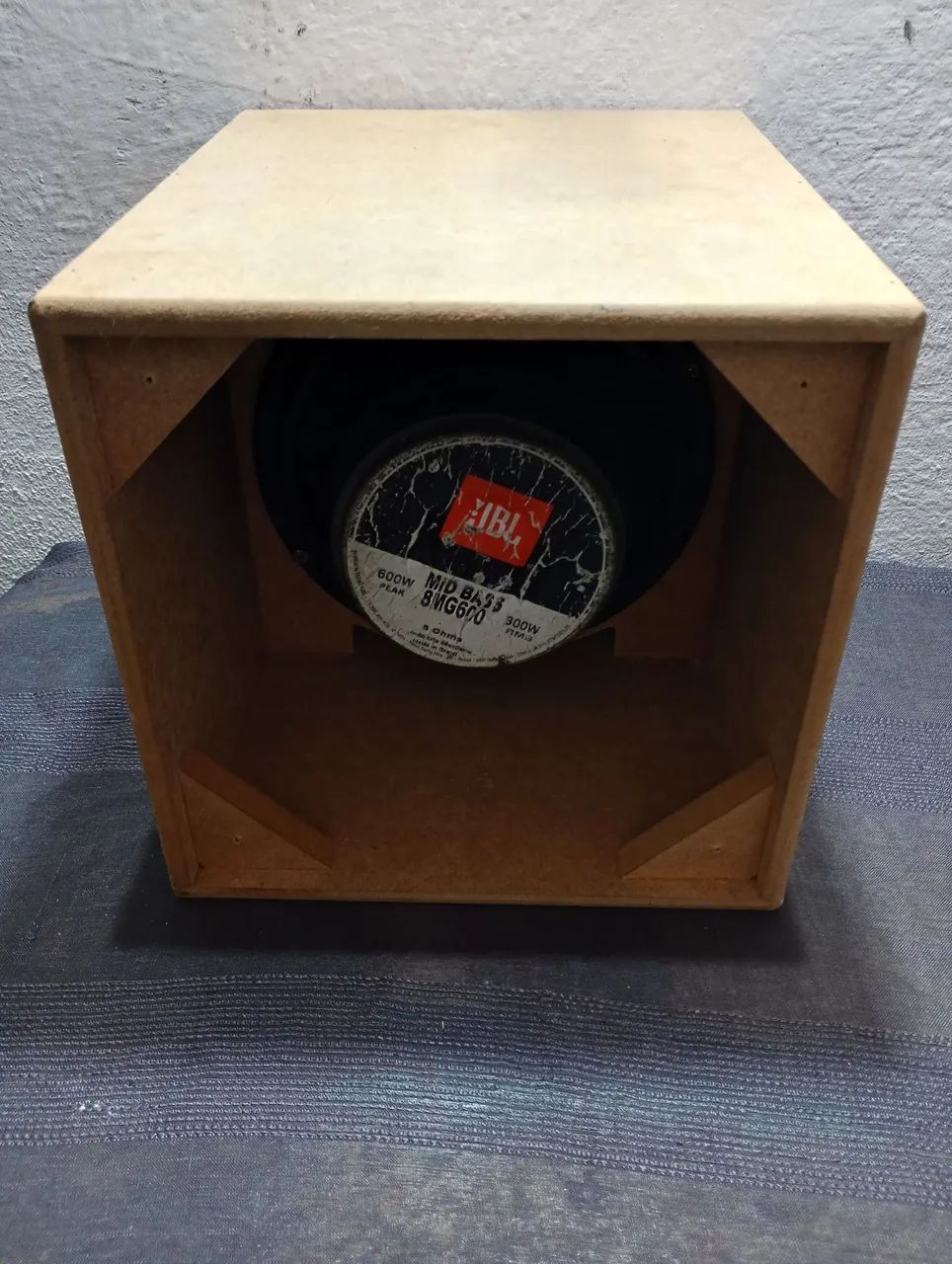 Médio 8" JBL + Caixa  - Foto 4