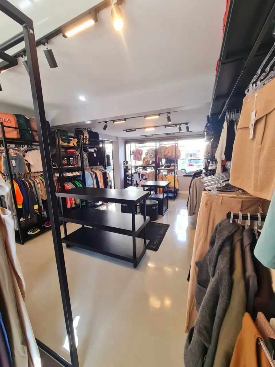 Loja com 88 m² para venda ou locação em Correas - Foto 2