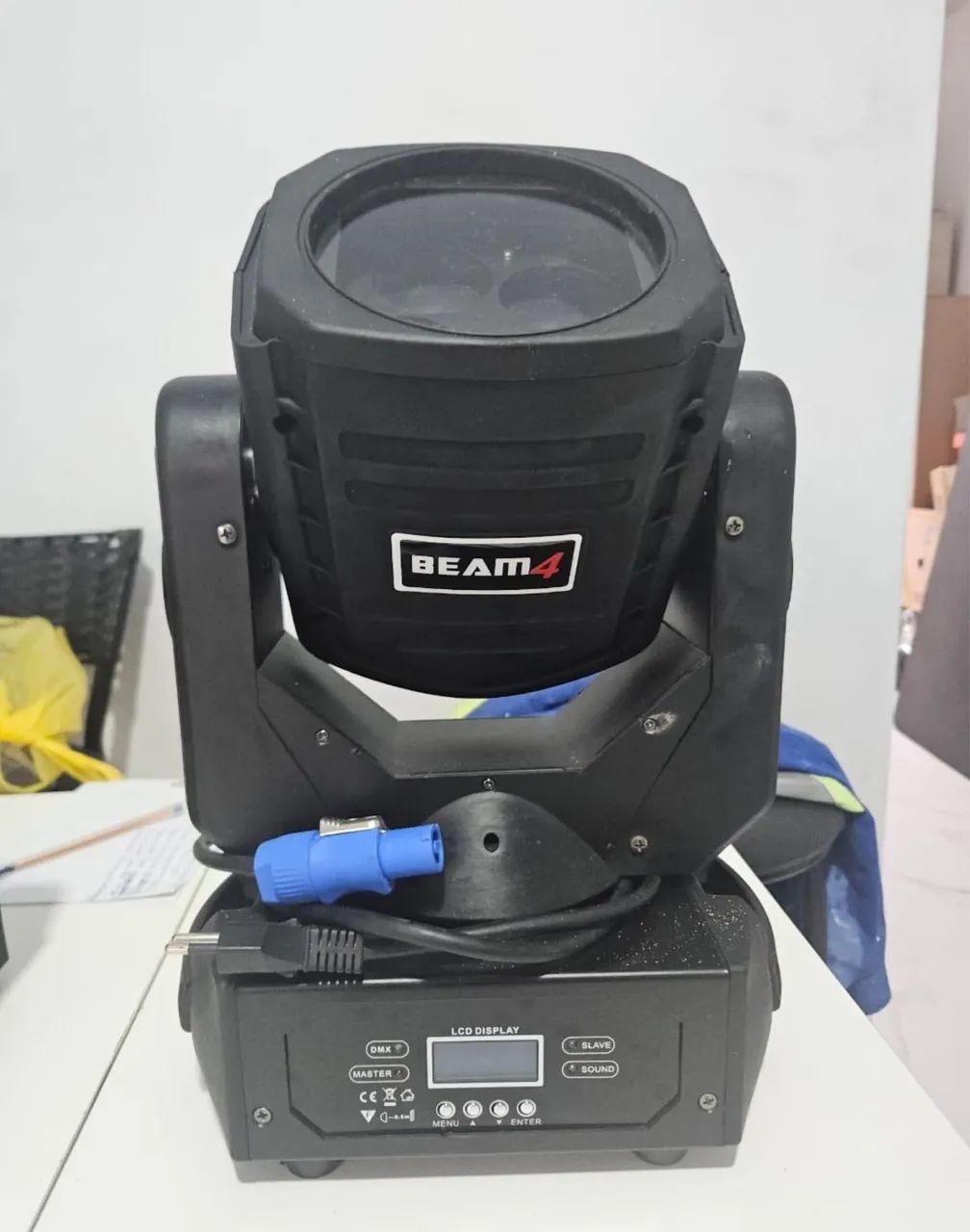 MUVERING BEAM 100W 4x25