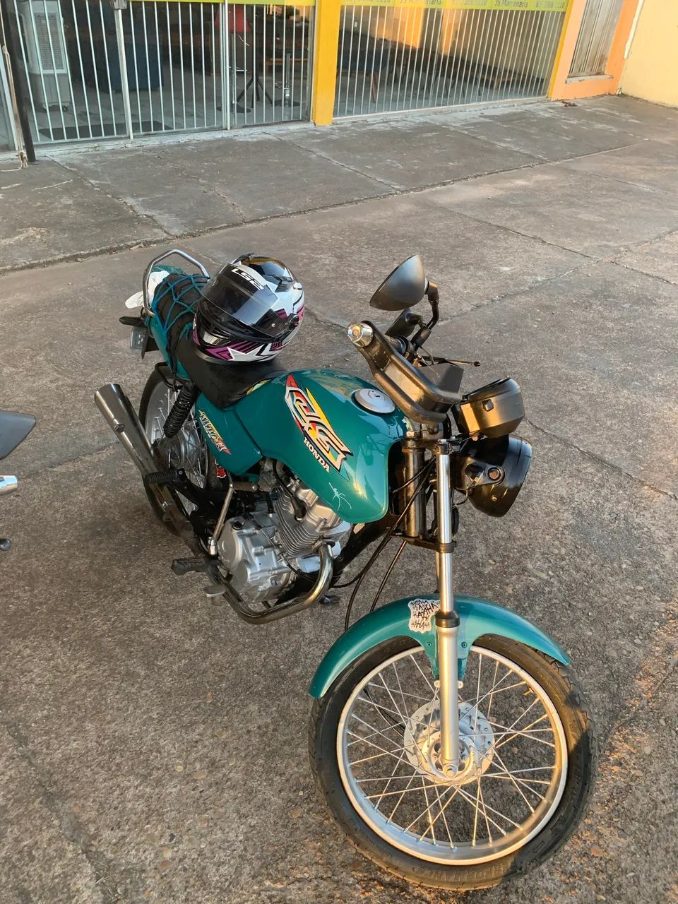 Moto em dias 
