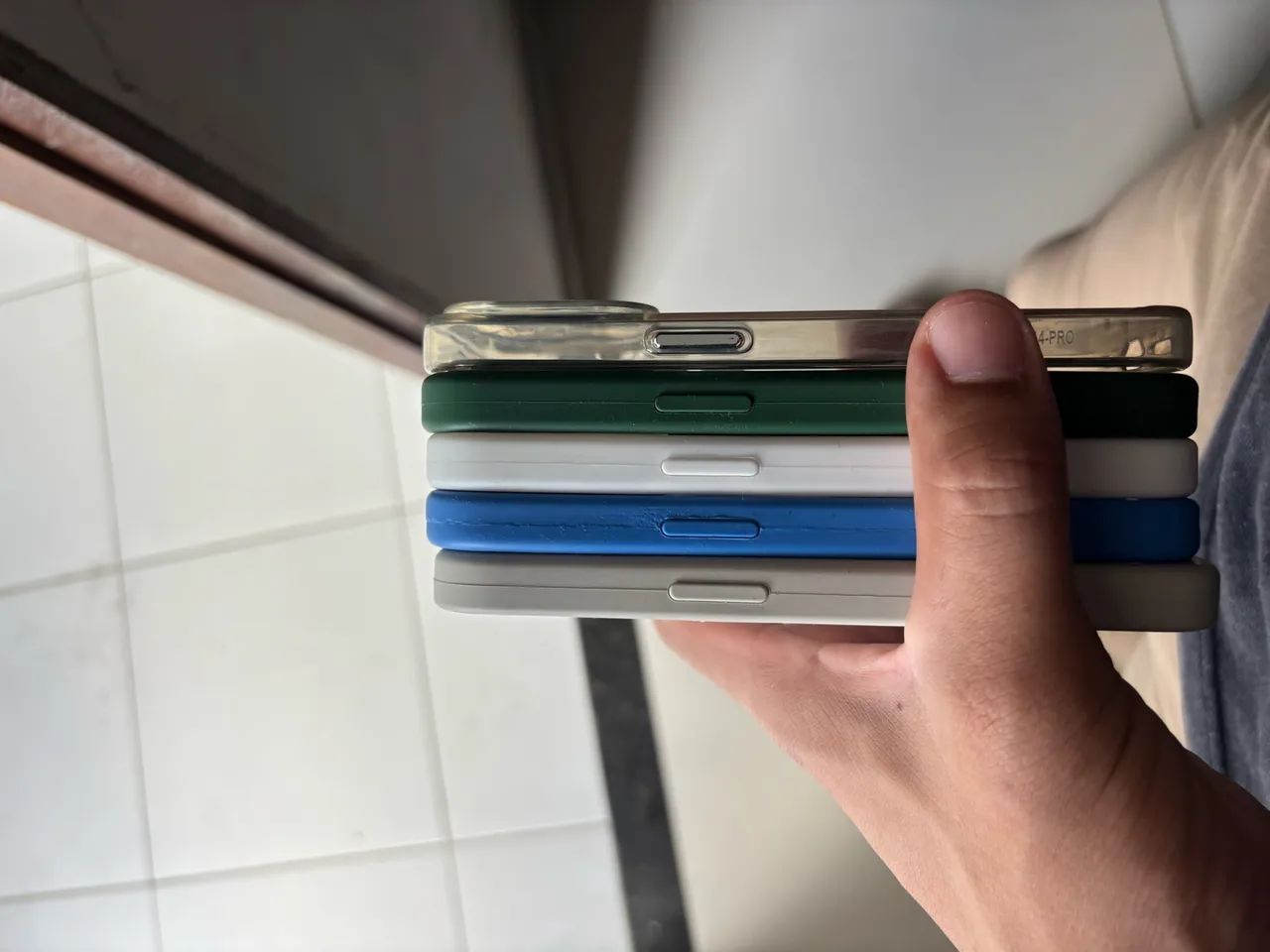 Capinhas iPhone 14 Pro  - Foto 3