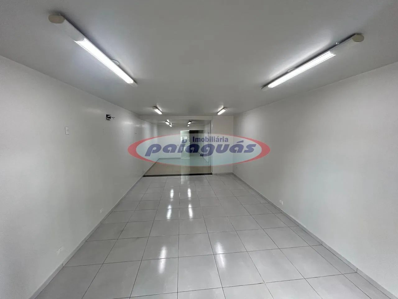 Salão para alugar no bairro Zona 08 - Maringá/PR - Foto 4