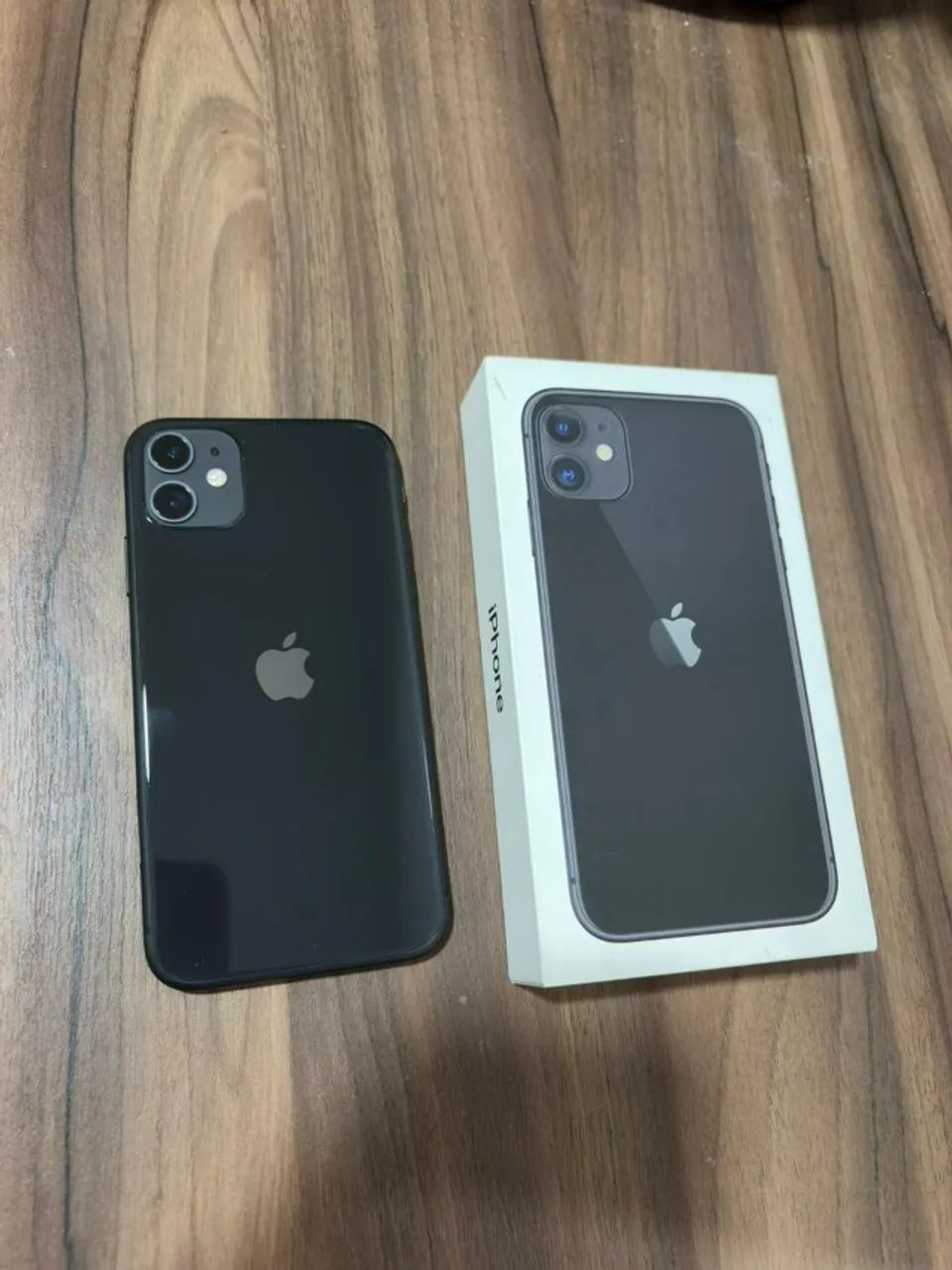iPhone 11 64GB Preto